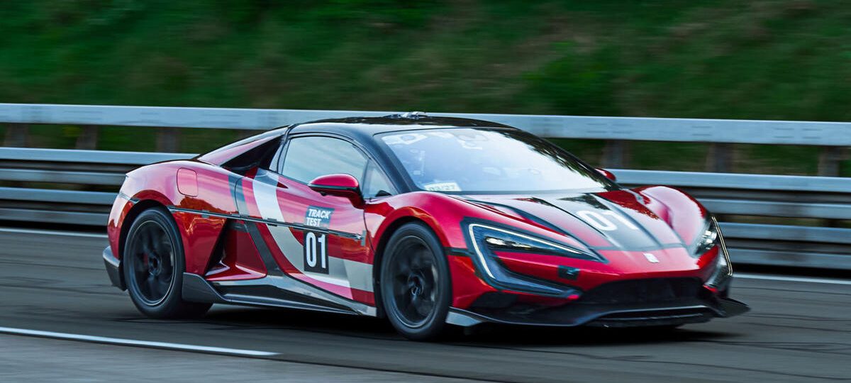 BYD Yangwang U9 alcança quase 500 km/h e se torna o veículo elétrico de produção mais veloz do mundo